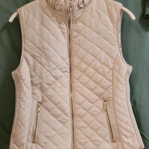 Dress Barn Women's Quilted Vest in Cream with Gold Accents